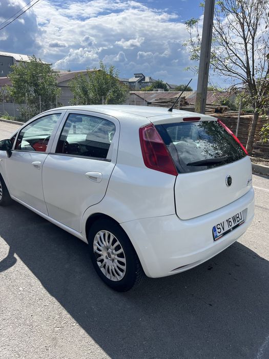 FIAT Grande Punto 2012 — imagine 4