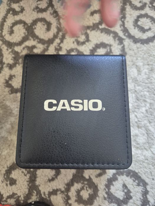 Часы Casio в отличном состояний