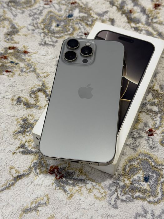 iPhone 16 Pro Max Natural 256gb