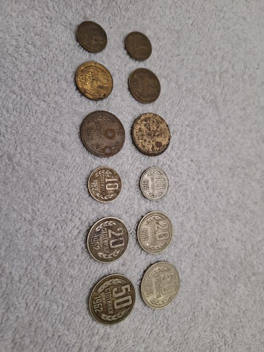 2 лота монети 1962 и 1974г. 1, 2, 5, 10, 20, 50 стотинки + 1 лот микс