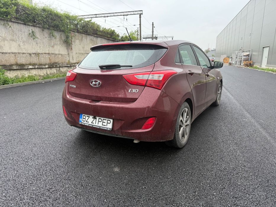 HYUNDAI i30 2016 — imagine 3