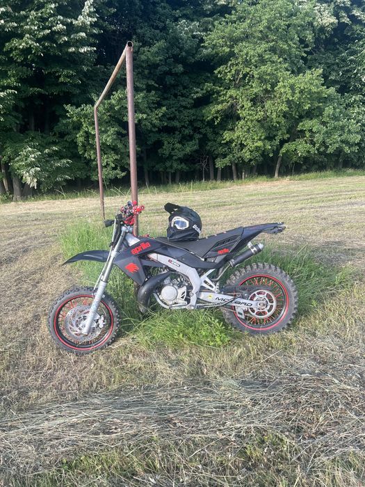 Vând aprilia sx 50