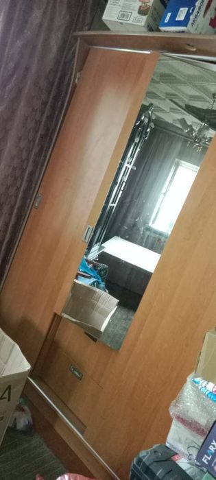 Шкафы продаю срочно