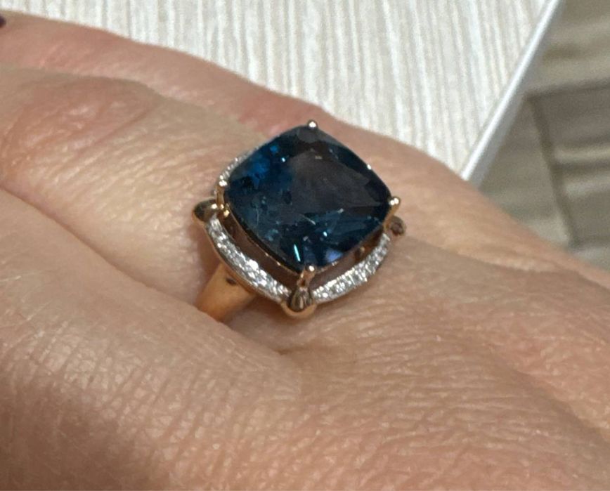 Кольцо золото с бриллиантами по кругу