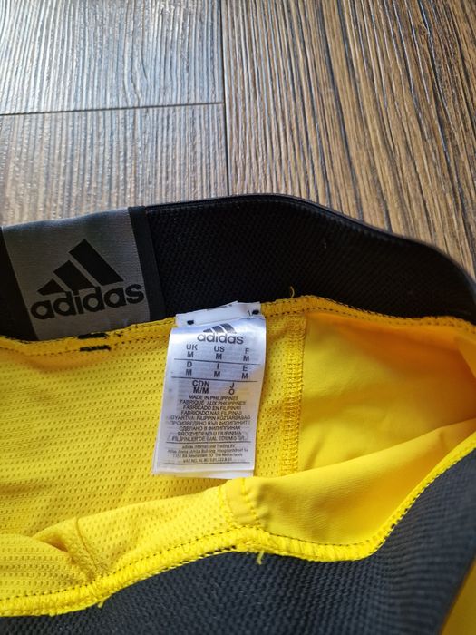 Страхотен мъжки клин ADIDAS размер  M