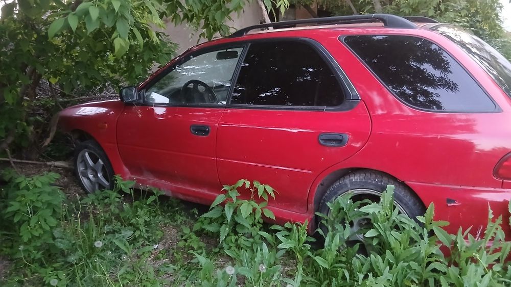 Subaru Impreza 1996 года