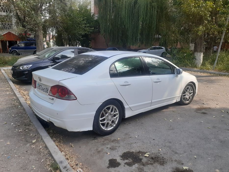 Хонда цивик, 2008год