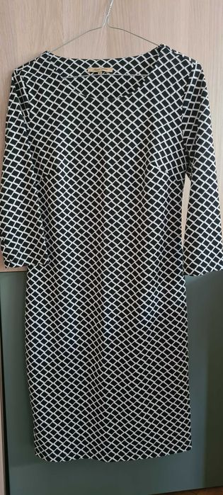 Дамска рокля със сако и летен костюм със сако