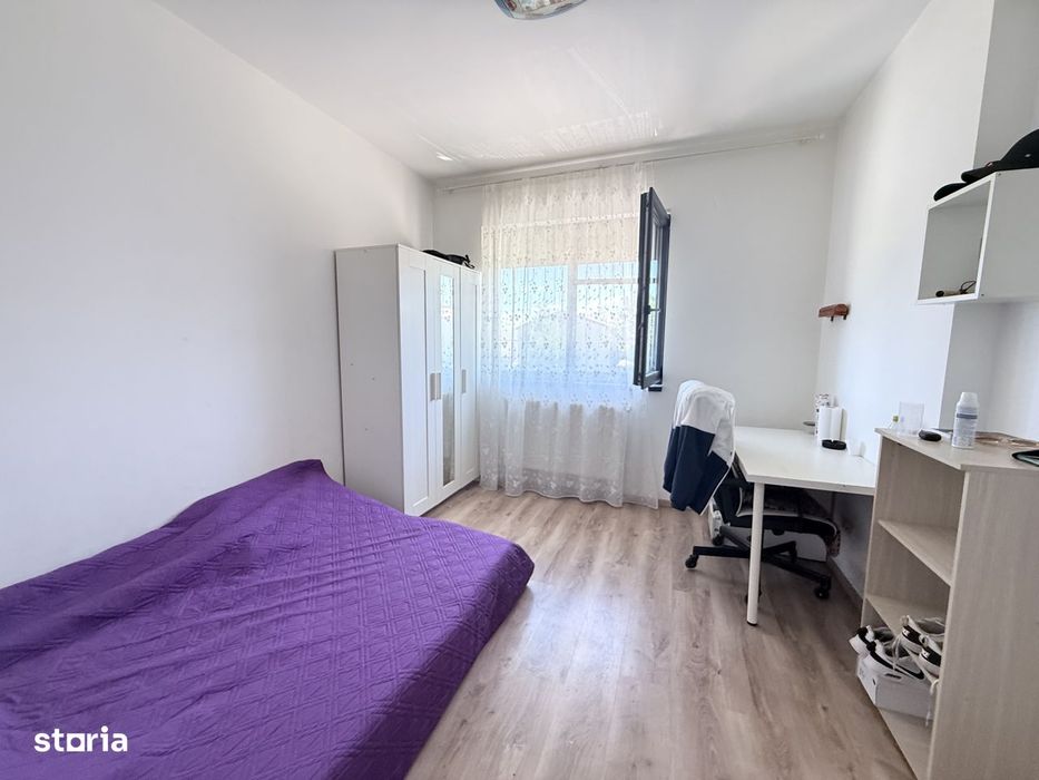 Casa P+1 cu curte proprie si 2 parcari, Pod izolat, Langa noua scoala