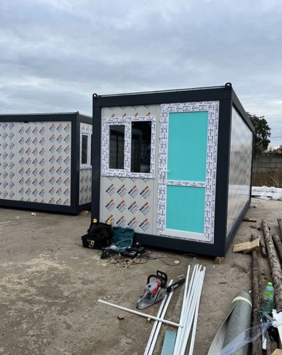 Vand containere modulare 6x3m la super preț