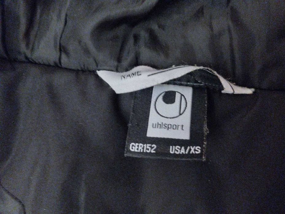 Детско яке UHLSPORT