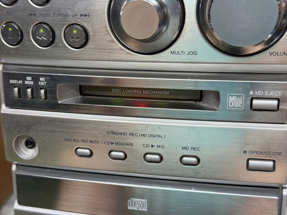 Аудио система Aiwa XR-MD101EZ.