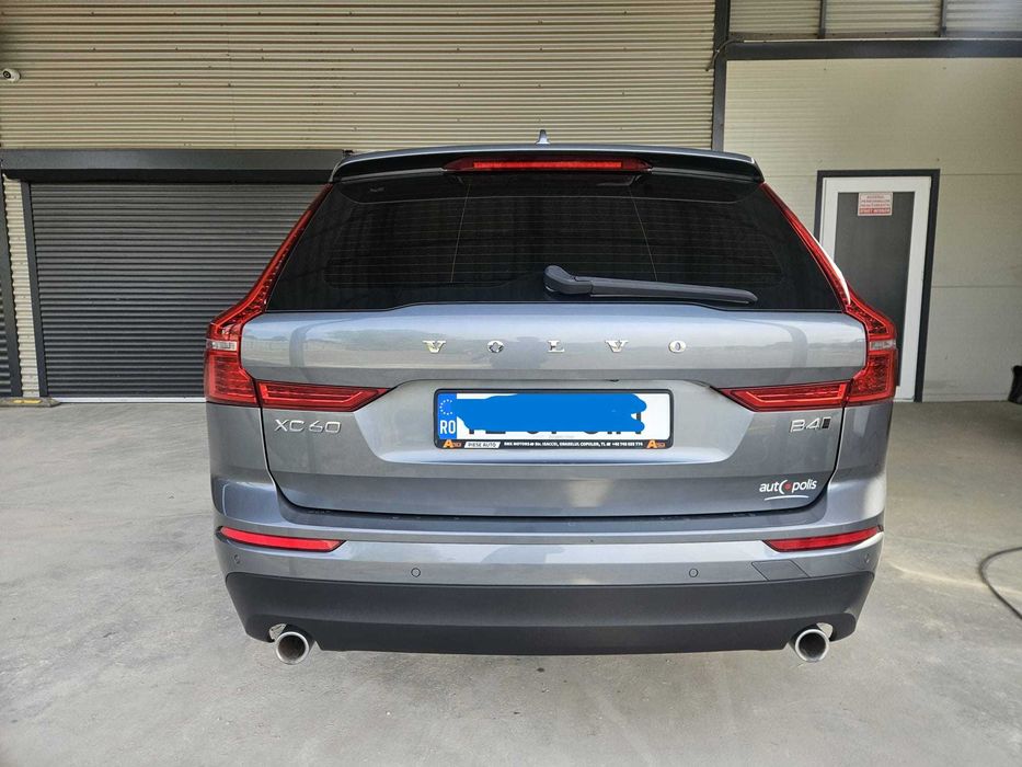 VOLVO XC60 2020 — imagine 3