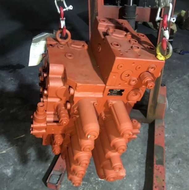 Distribuitor hidraulic Kawasaki Hyundai  Robex NLC - 31N7-19110 - Nou