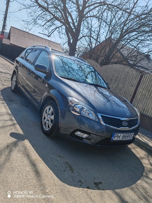 Vând KIA Ceed 2011