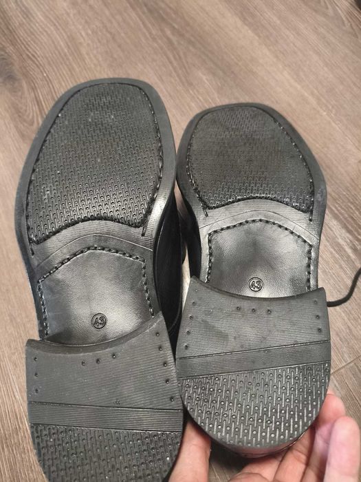 Pantofi piele neagra noi