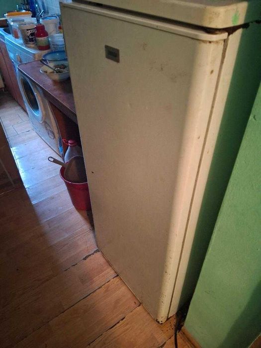 vand frigider  second hand