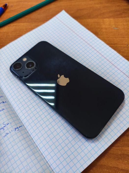 Продам Apple 13 !!