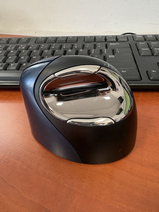 Mouse vertical Evoluent VM4RW