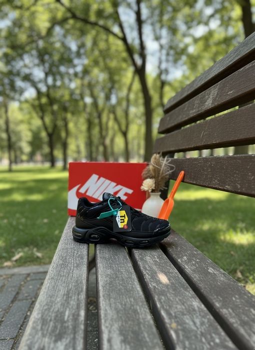 Adidasi Nike TN Triple Black - Negru