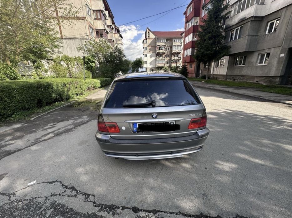 BMW 3 Series 2004 — imagine 3