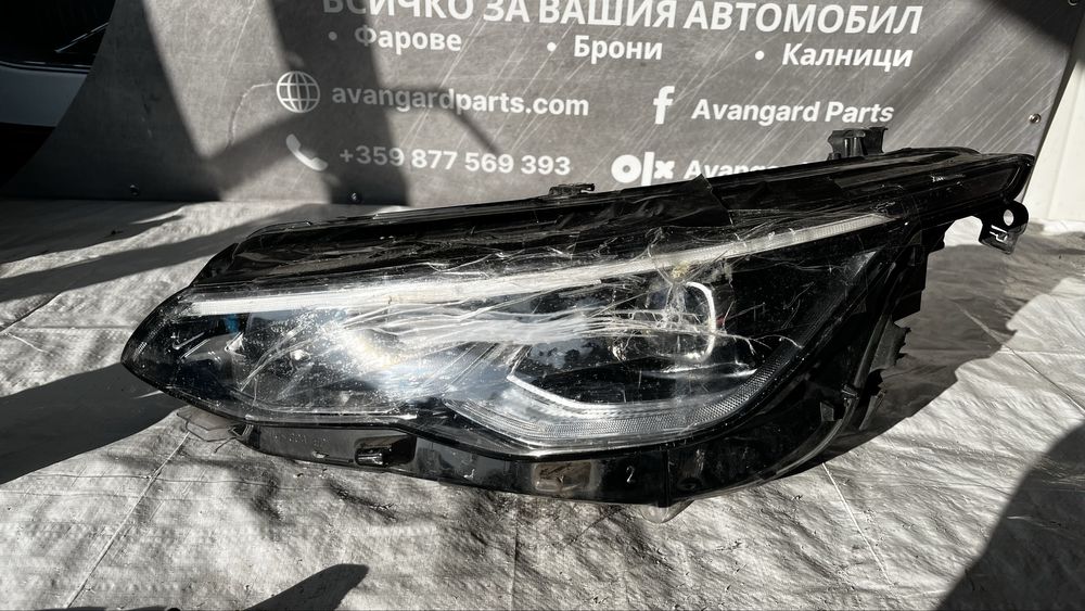 2 броя Фар VW Golf 8 ляв