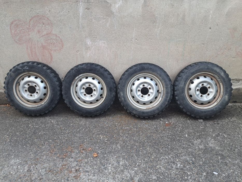 Гуми с джанти VOLTYRE 175 80 R16 - 4бр.