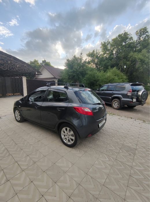 Мазда 2 ,    2008 г