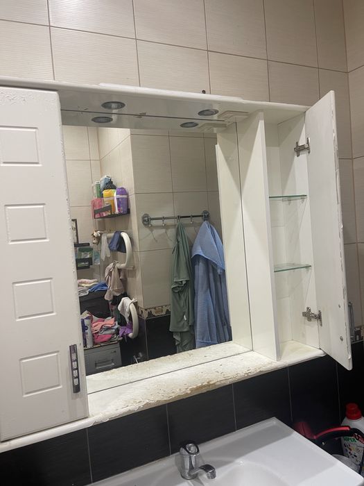 Продам мебель для ванной комнаты