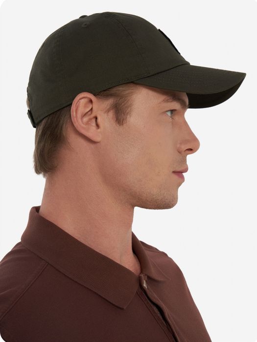 Продам бейсболку Outventure (унисекс)