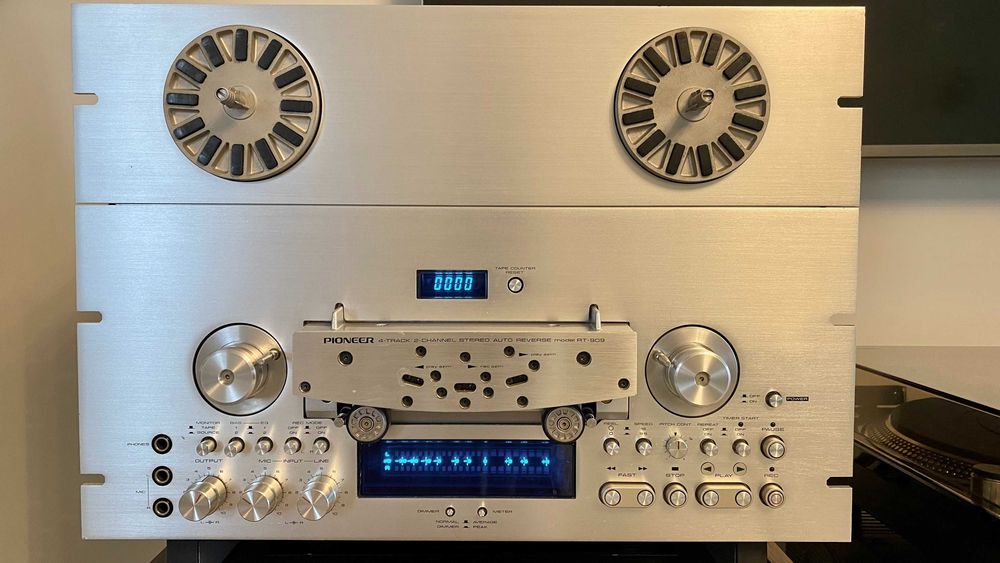 Vand Magnetofon Pioneer RT 909
