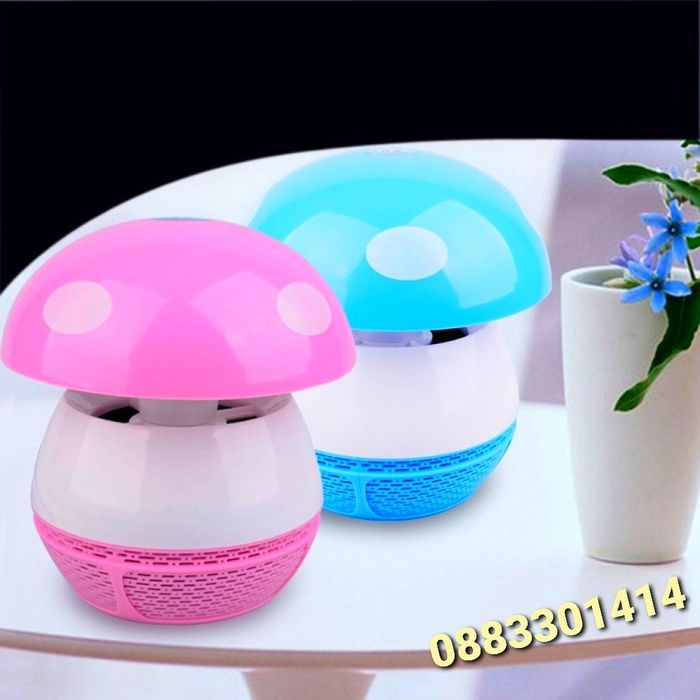 Лампа против комари USB Син Розов