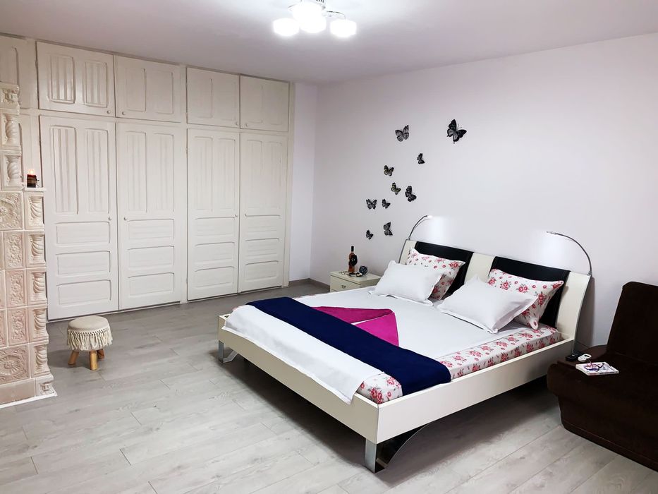 Inchiriem la mare in vila , apartament