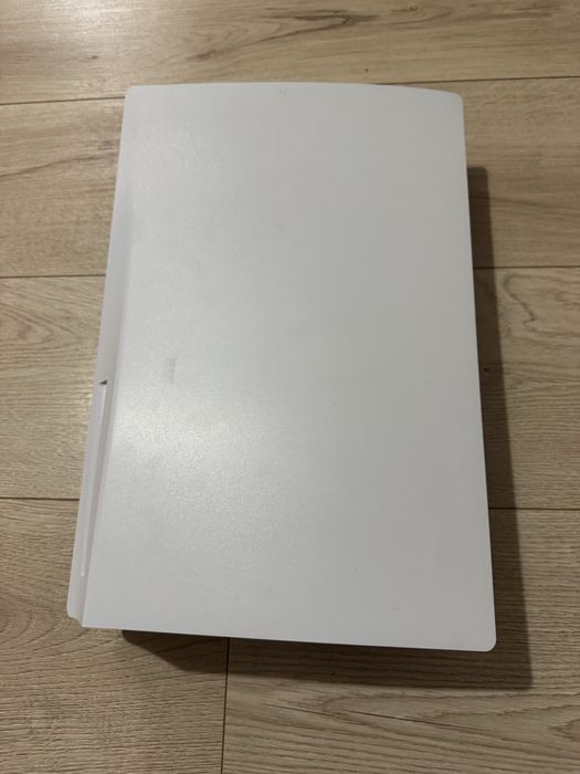 se vinde ps5+volan+pedale+jocuri