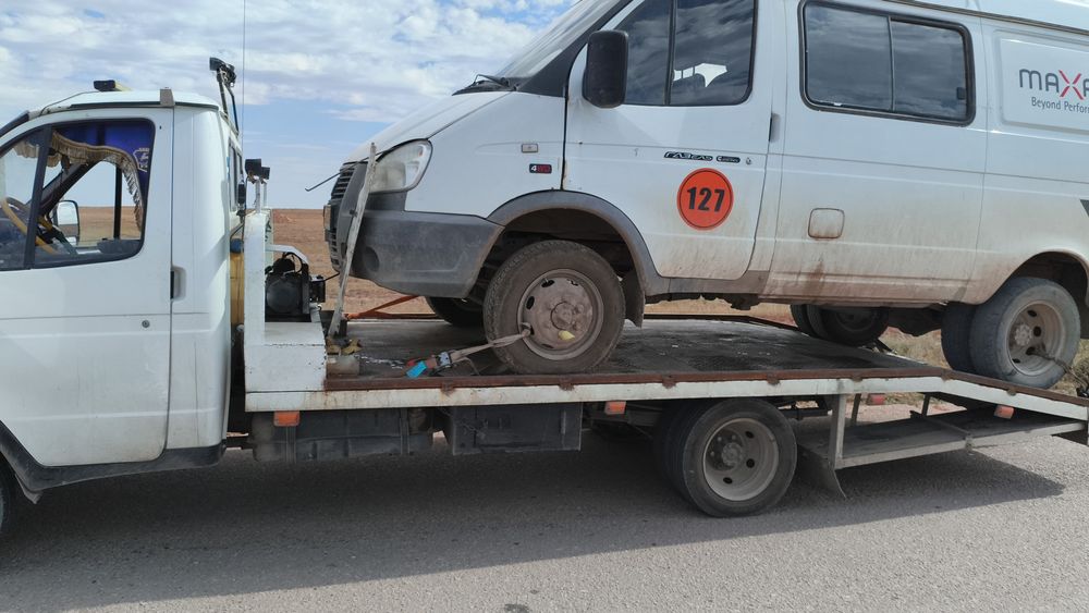 Услуги эвакуатора 24/7