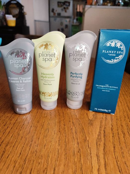 Маски за лице Planet Spa, AVON