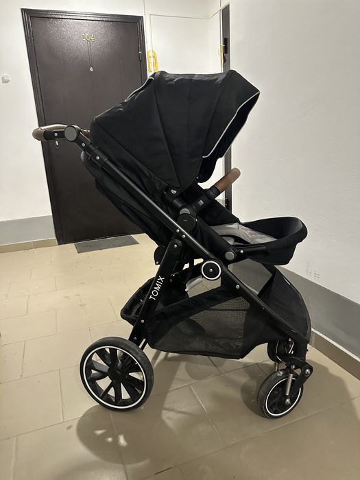 Продам коляску 2 в 1 от бренда Tomix