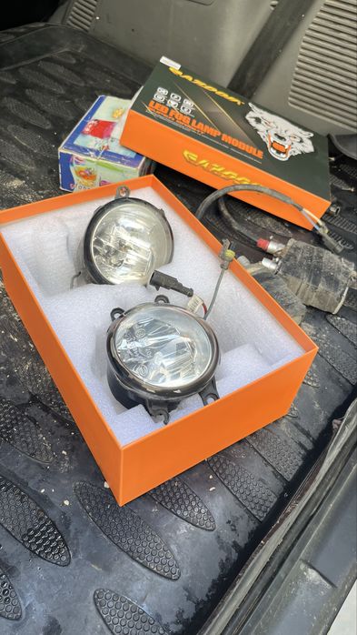 Продам на Прадо 150 противотуманники