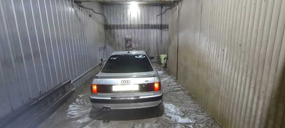 Продам ауди80 2.8