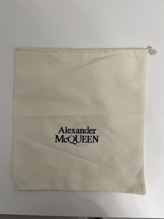 Ghete alexander mcqueen marimea 44