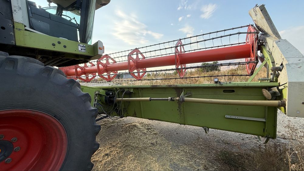 Комбайн Claas Mega 350