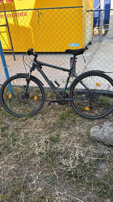 Vând mai multe biciclete