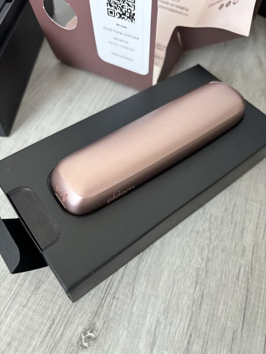 Dispozitiv încălzire Ploom Aura – Nou, sigilat, culoare Rose Gold