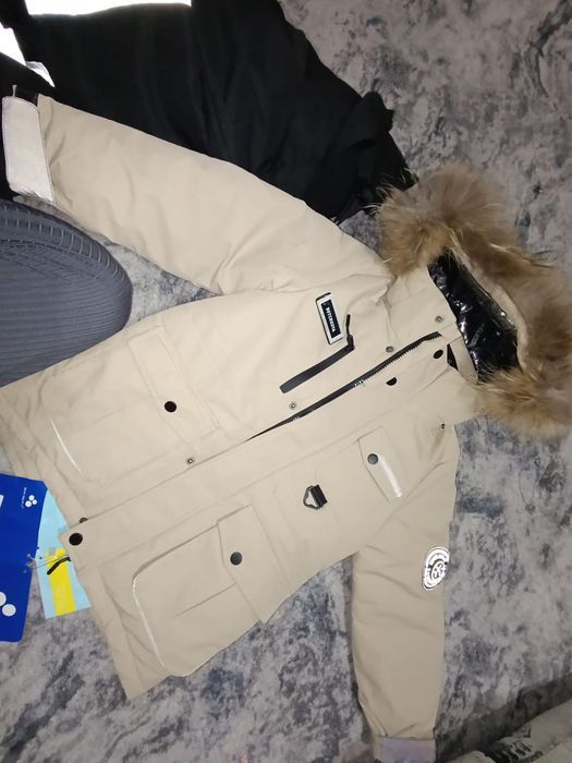 Продам зимний комбинезон (комплект)