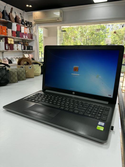 Продаю ноутбук HP Laptop 15-da0xxx