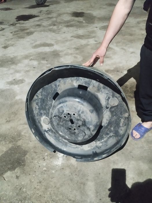 Защитные запасные колесо