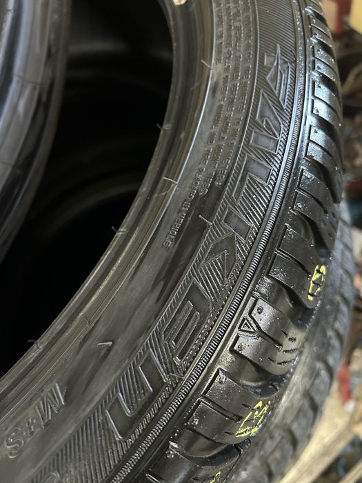 Гуми 215/45/18 Зимни Falken  2 броя