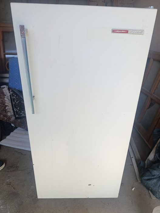 Продается холодильник орск