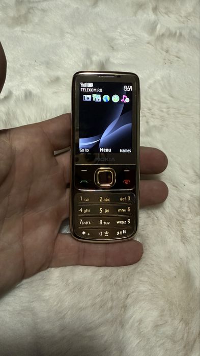 Nokia 6700c original Gold