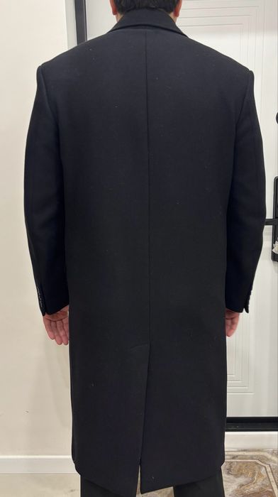 Продам пальто ZARA черного цвета